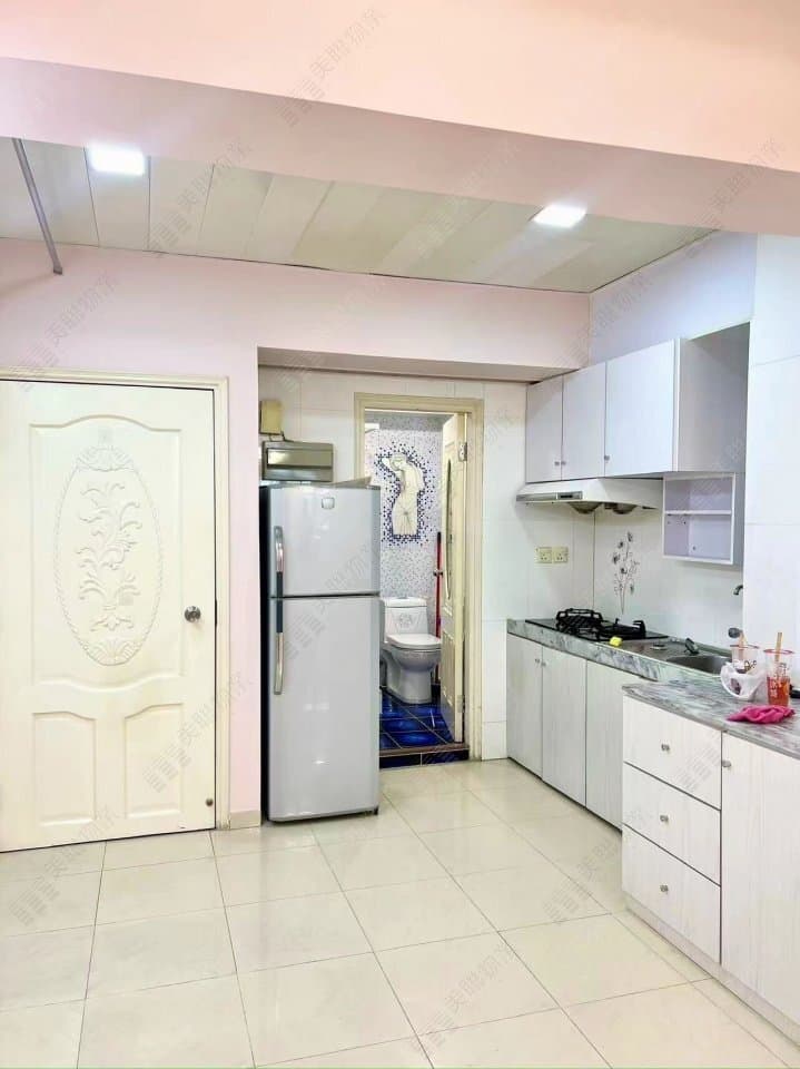 Cheung Yip Daai Ha Middle floor, Flat 352 photo 1