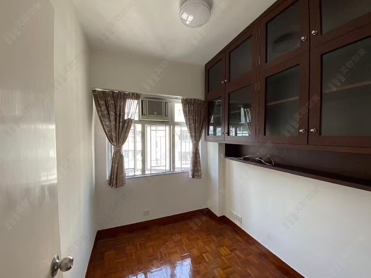 Naam Hung Daai Ha Block A, High floor, Flat A2 photo 1