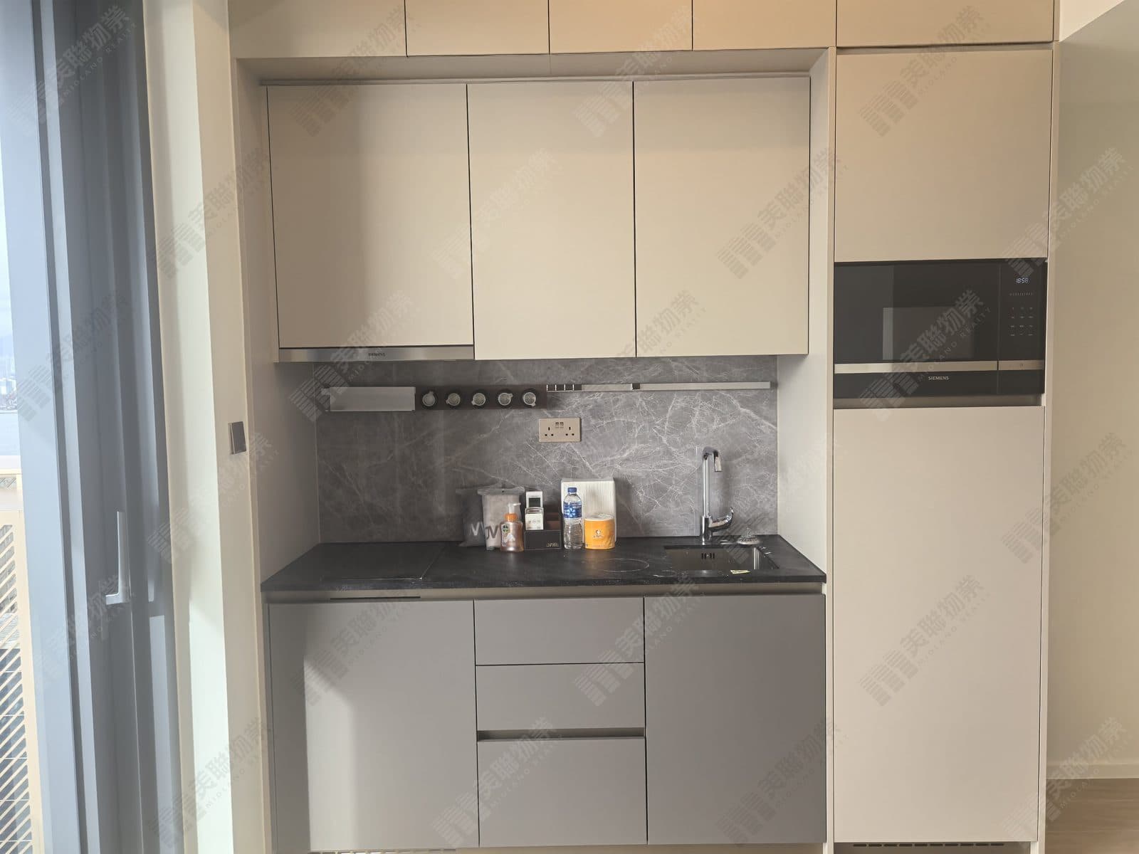 Soeng Jat High floor, Flat C photo 1