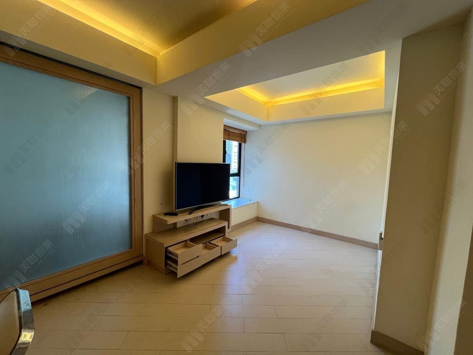 Hou King Toi Low floor, Flat C photo 1