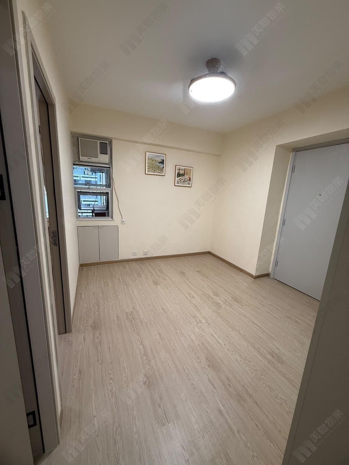 Kam Wa Daai Ha Low floor, Flat D photo 1