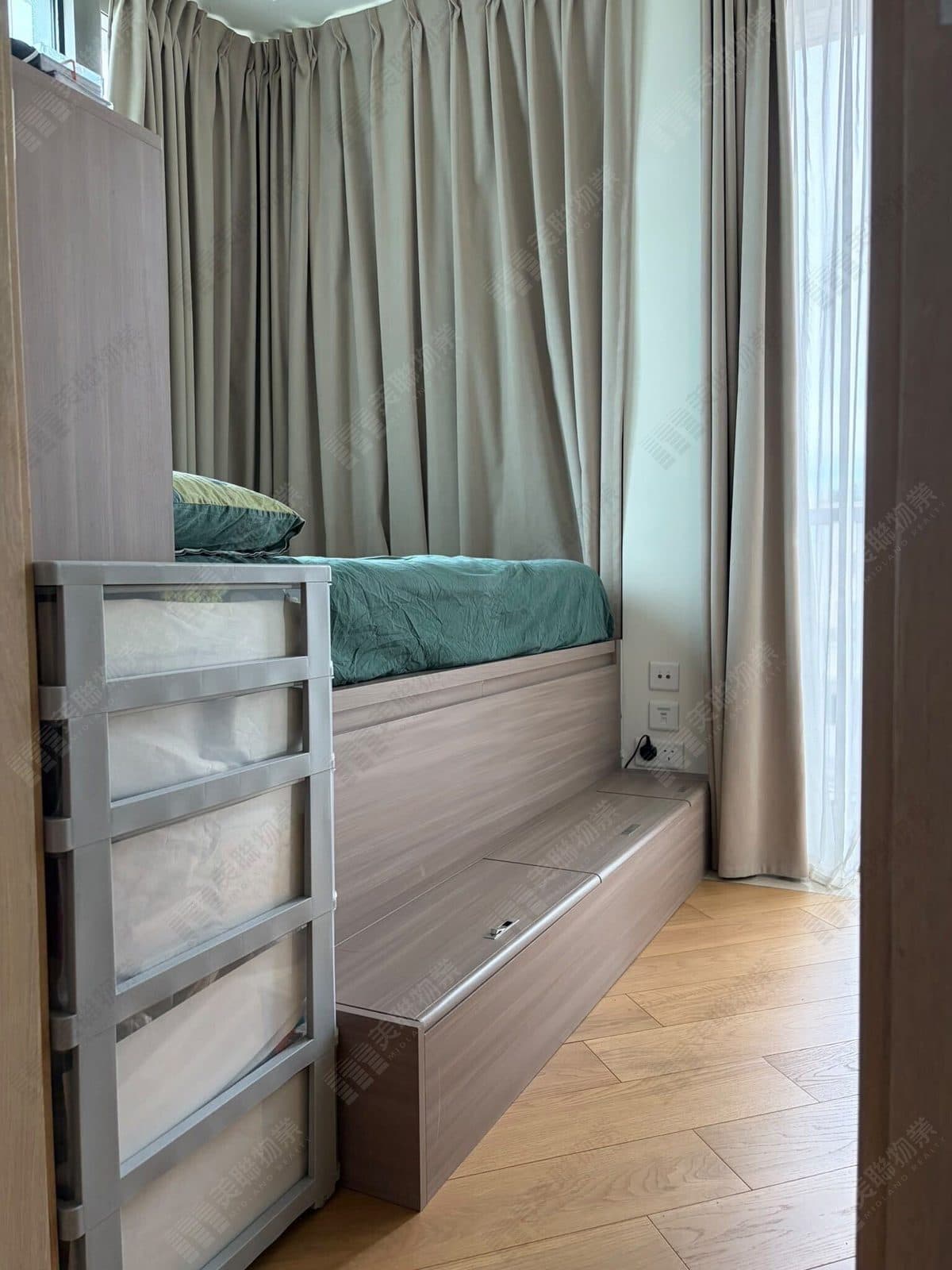 One Soho Low floor, Flat B7 photo 1