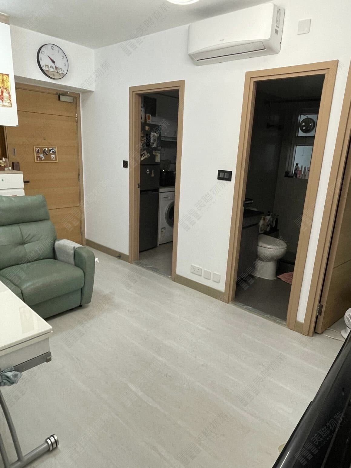 Kong Wan Hou Ting Tower 07, Middle floor, Flat A photo 1
