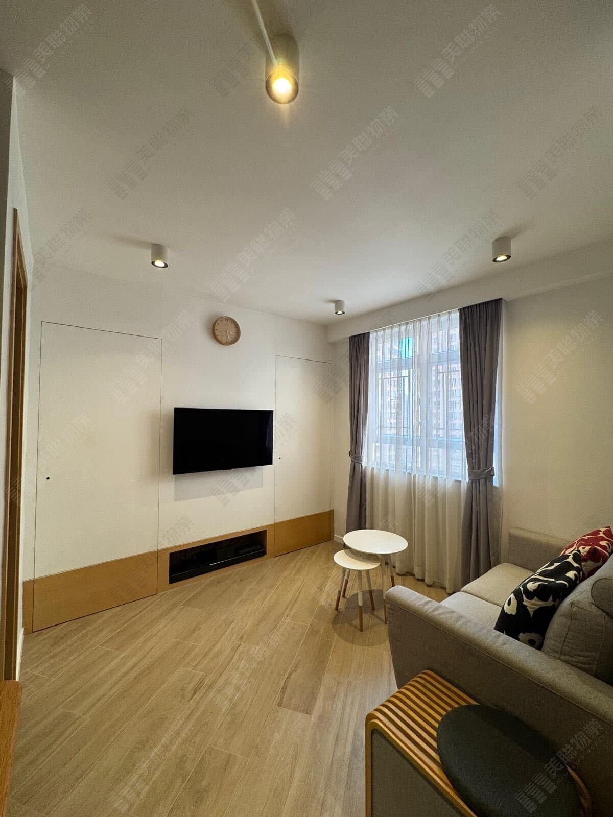 Tou Daai Faa Yuen Block O, Middle floor, Flat 2 photo 1