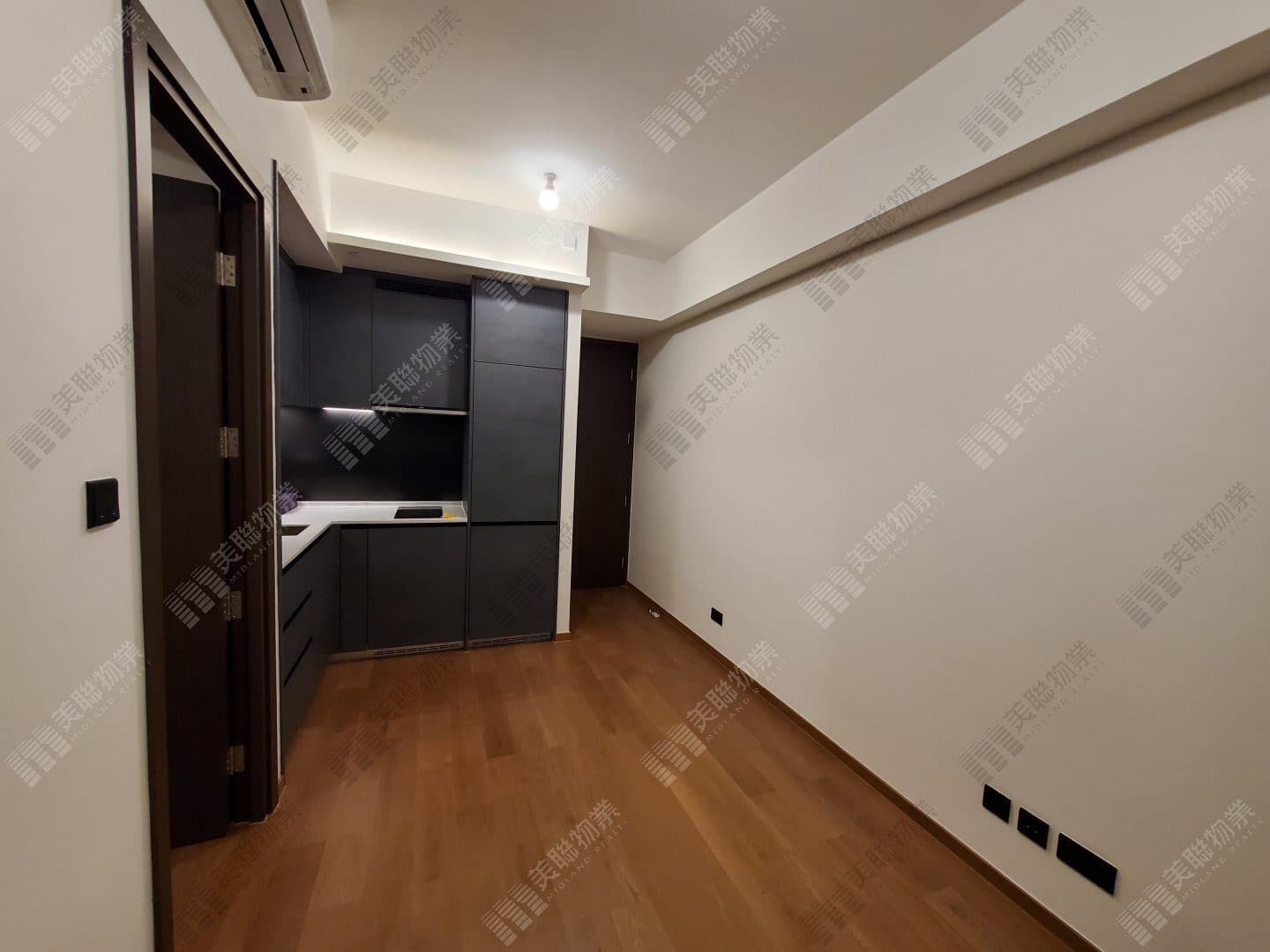 Ngou Jyu Low floor, Flat F photo 1