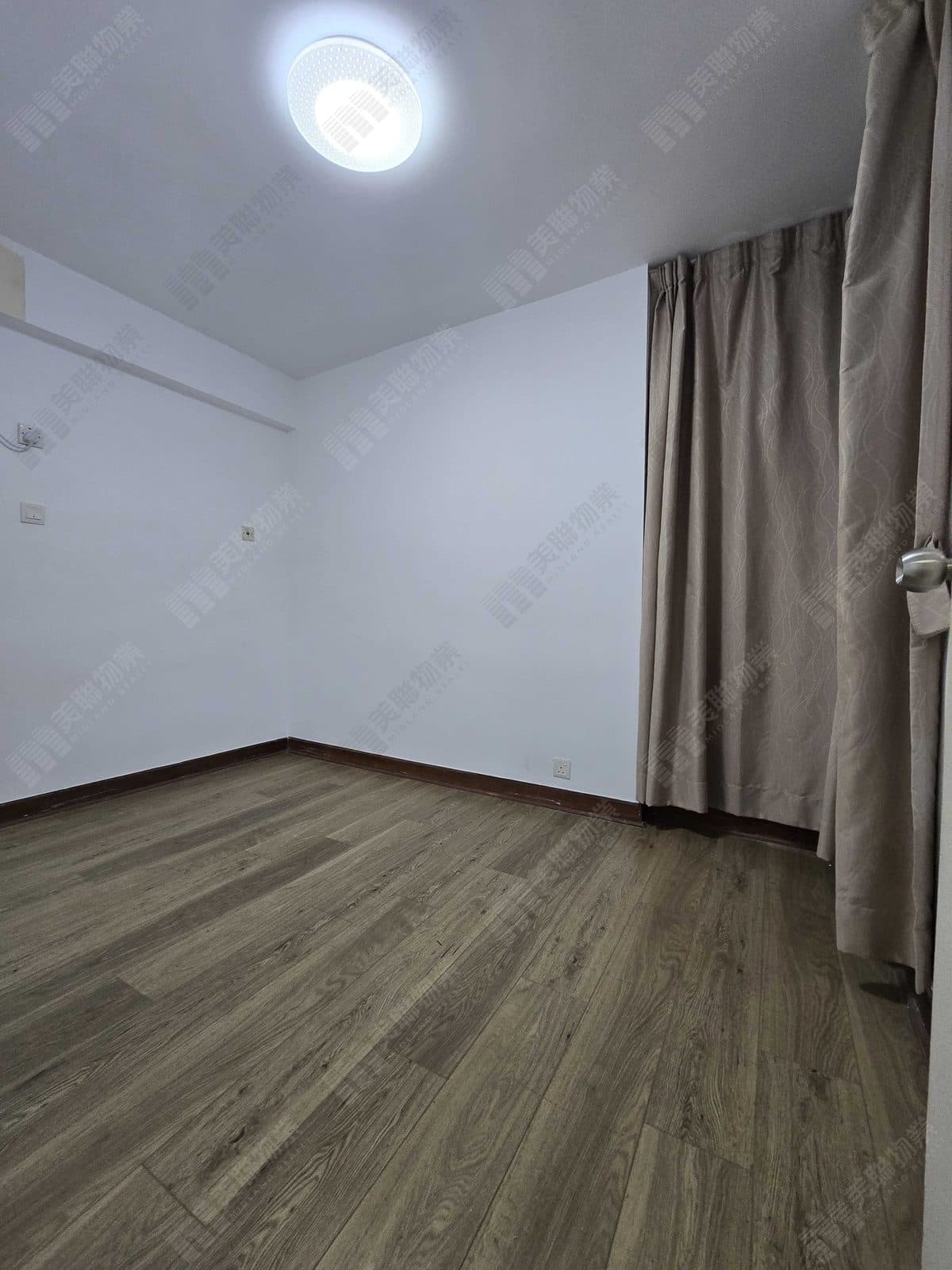 Lai Kong Shing Tower 04, Low floor, Flat F photo 1