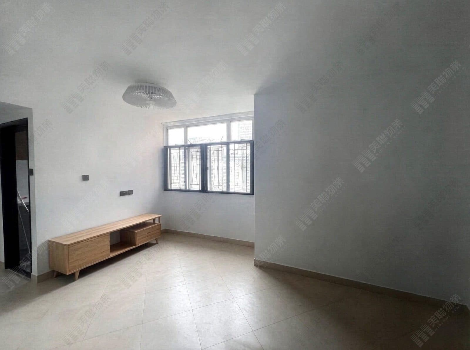 Tak Fuk Faa Yuen Block D, High floor, Flat 15 photo 1