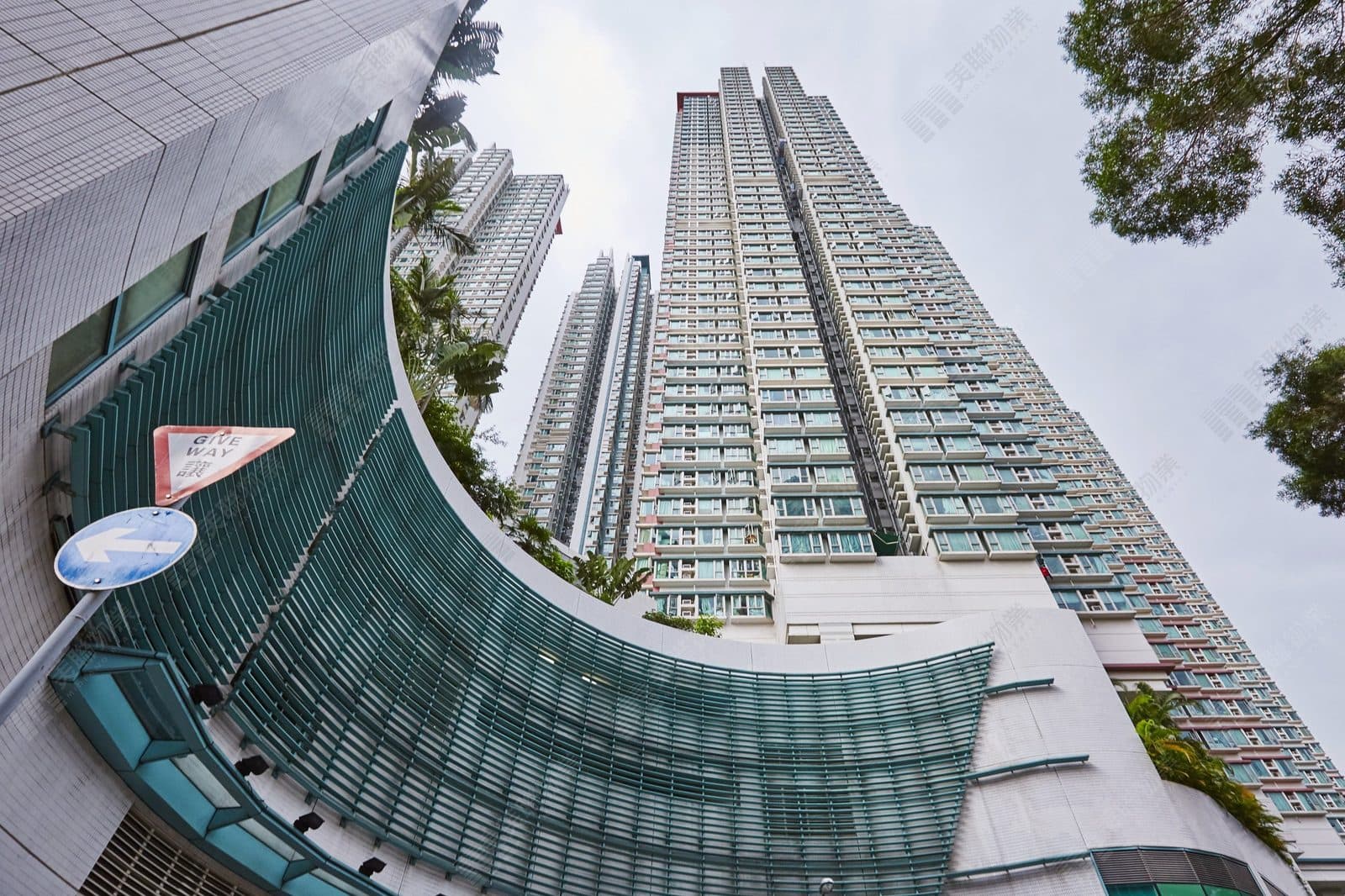 Kong Wan Hou Ting Tower 04, Middle floor, Flat A photo 1