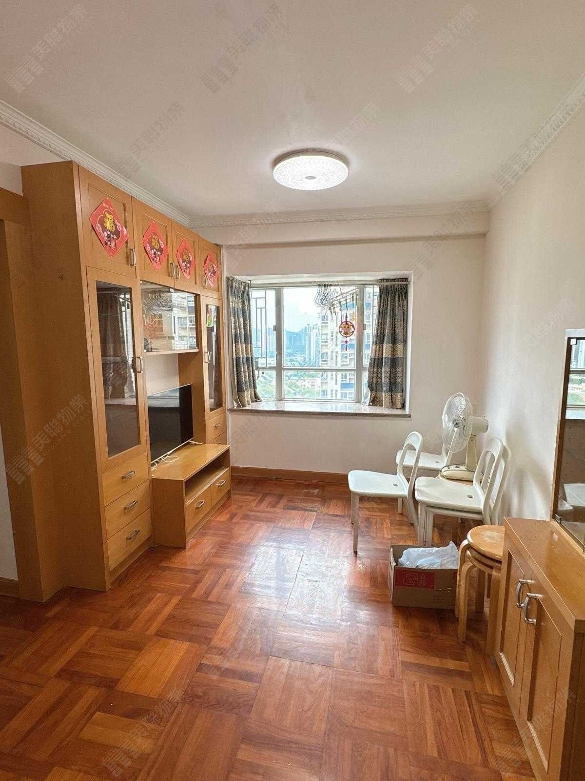 Yi Sam Yuen Tower 5, High floor, Flat B photo 1