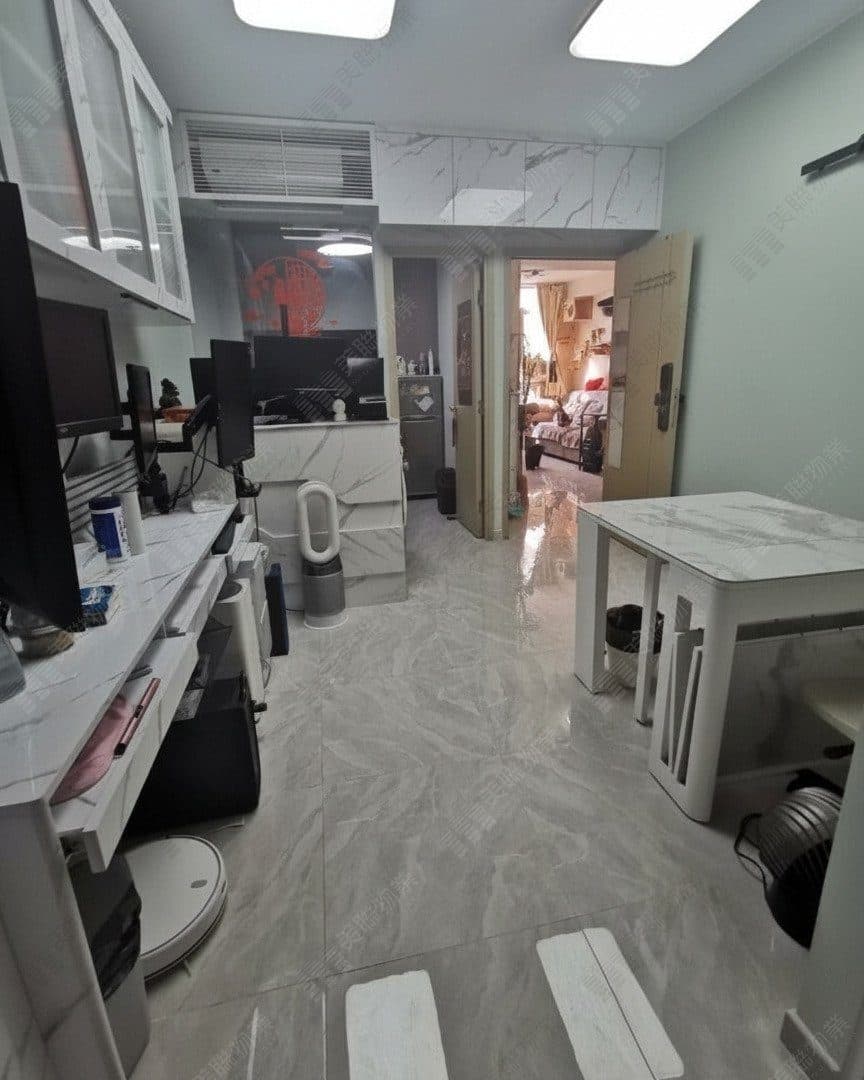 Tung Hoi Daai Ha Middle floor, Flat 21 photo 1