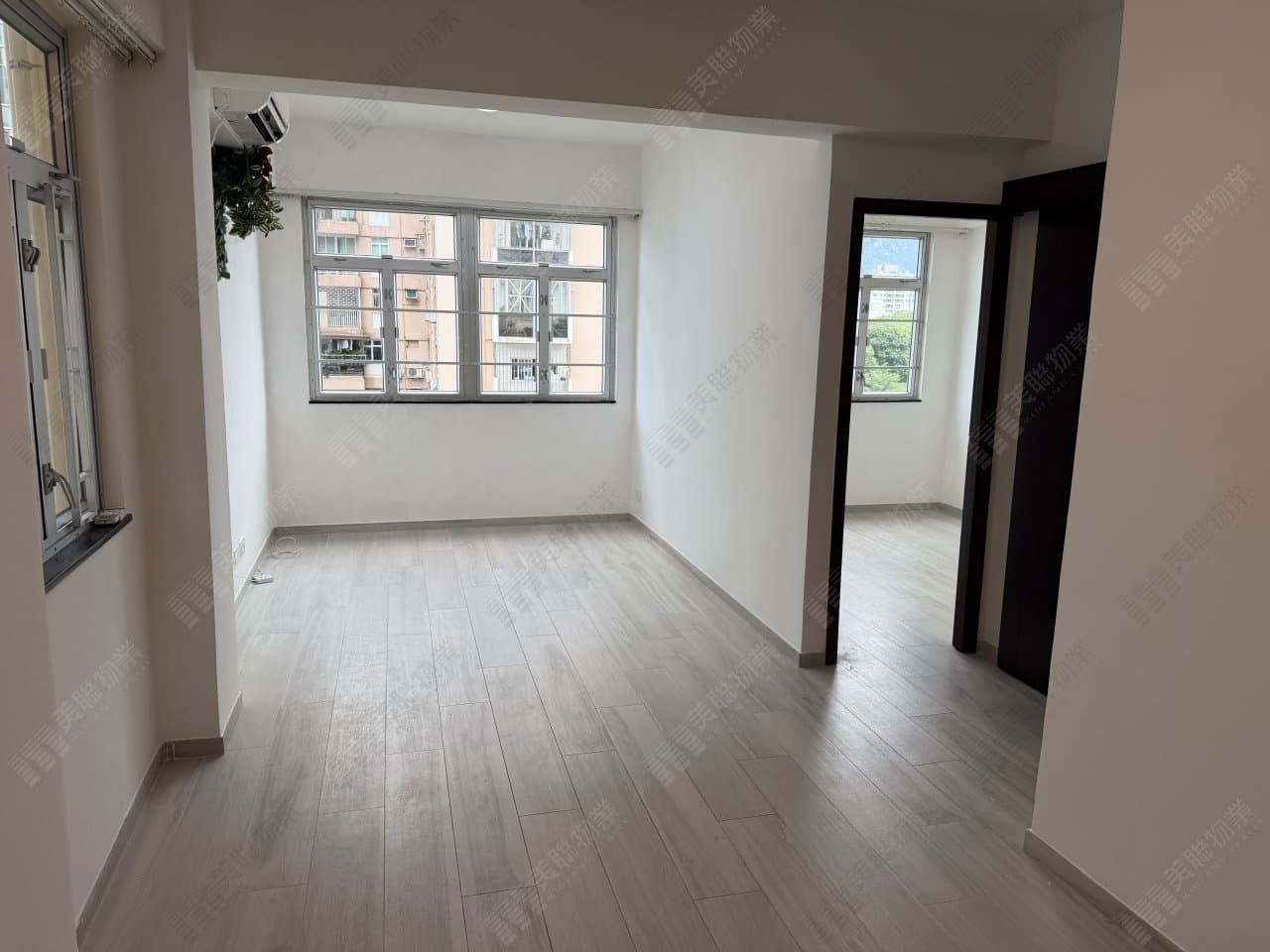 Fu Dou Daai Ha Middle floor, Flat B photo 1