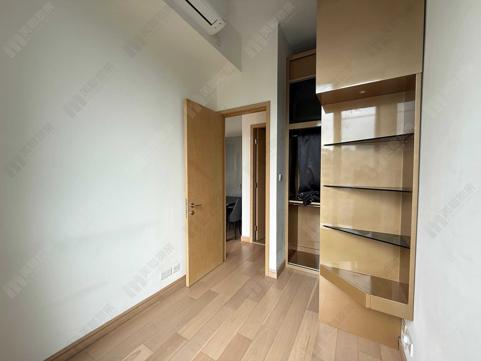 The Parkside 2A棟, 高層, B号室 写真 1