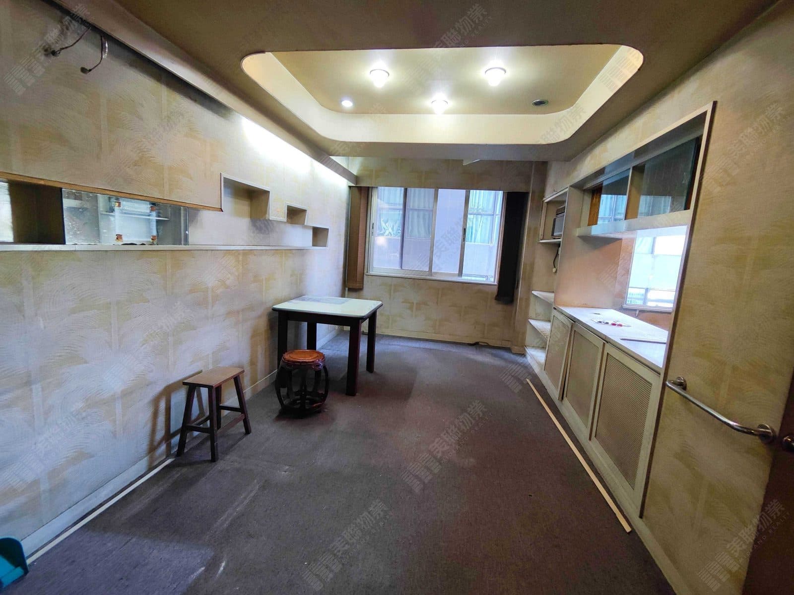Wing Yip Daai Ha Middle floor, Flat D photo 1