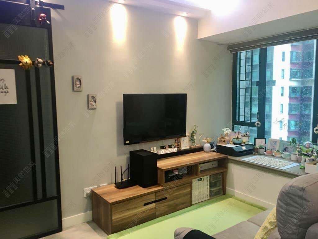 Hin Ching Gaan Tower 10, Middle floor, Flat C photo 1