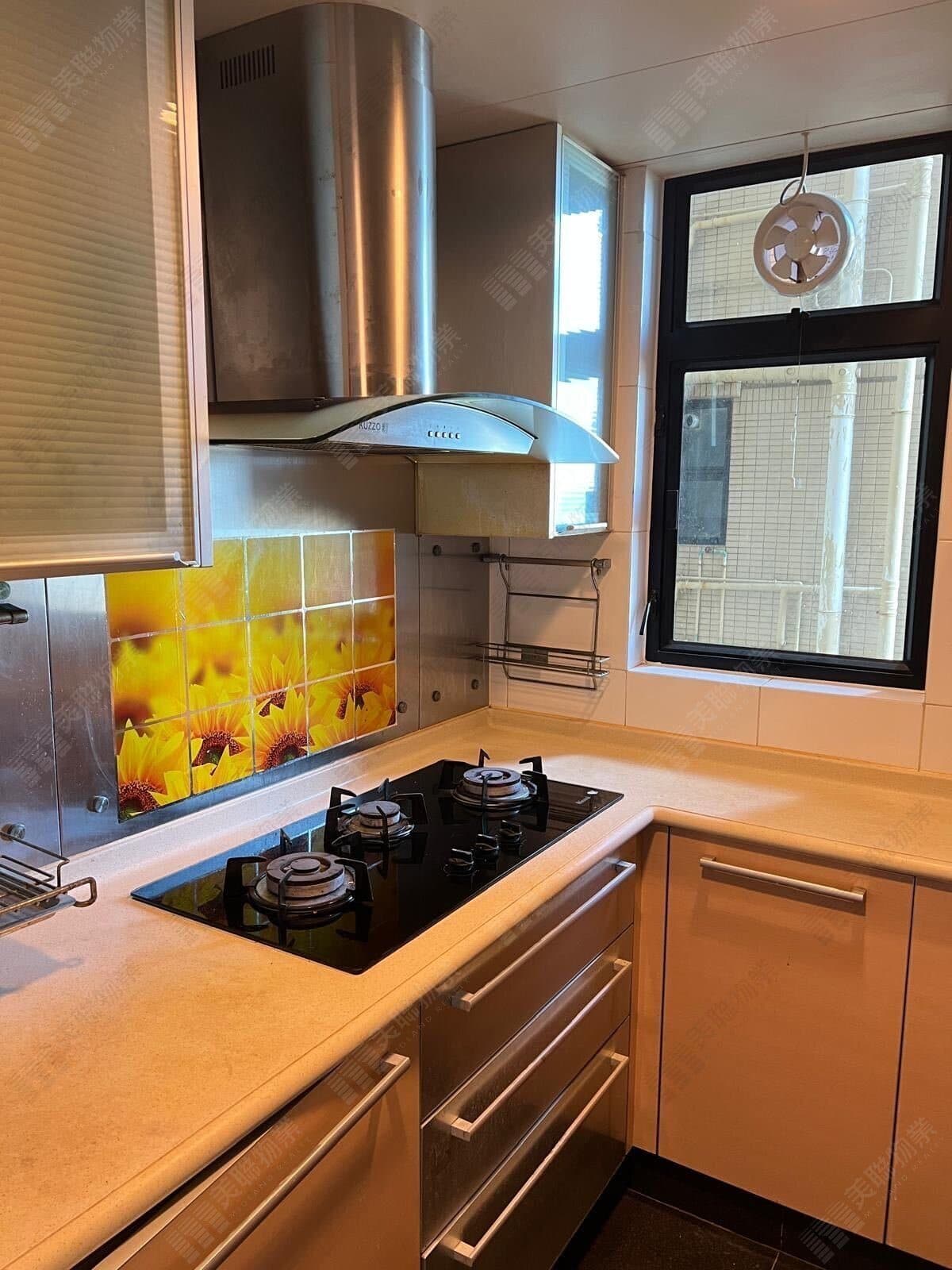 Paak Lai Wan Tower 19, Low floor, Flat B photo 1