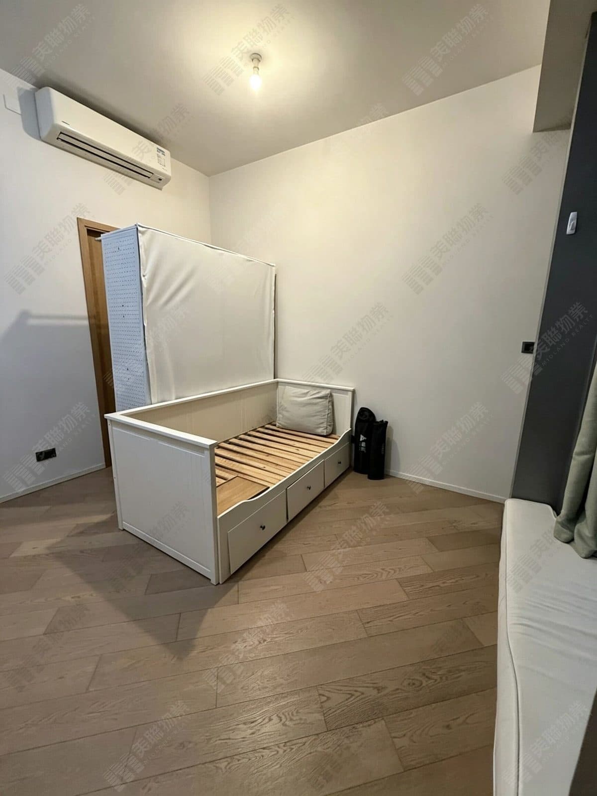 Paak Ngou Wan Tower 2B, High floor, Flat E photo 1