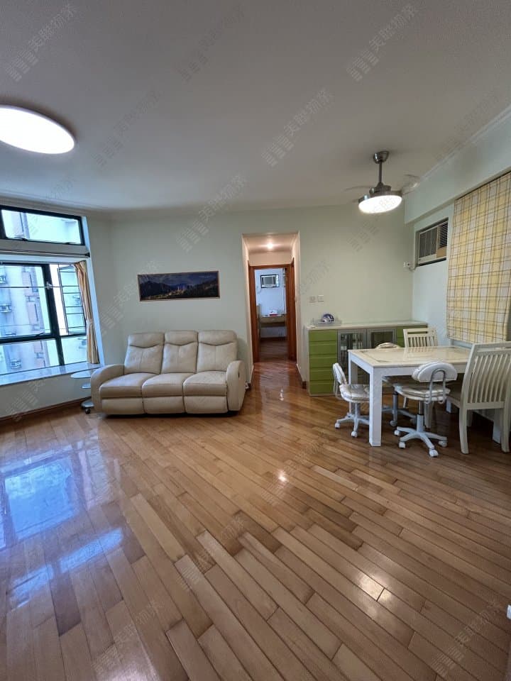 Long Ching Keoi Tower 09, High floor, Flat B photo 1