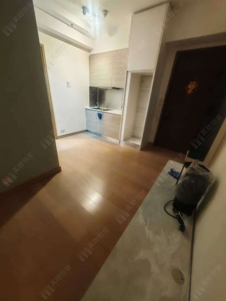 Soeng U60A6 2동, 중층, E호 사진 1