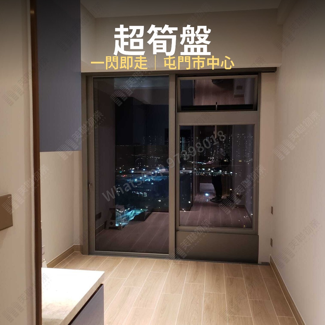 弦海浴室，企缸與洗手盆